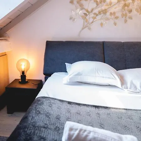 Apartment The Attic - Ideally Located In The Old Town *